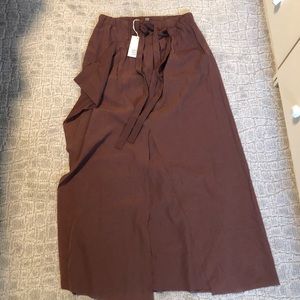 Cos NWT SIZE 4 skirt